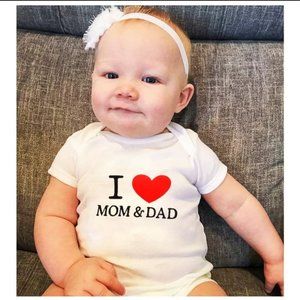 Baby Onesie Romper I Love Mom & Dad Short Sleeve 3-6 Months